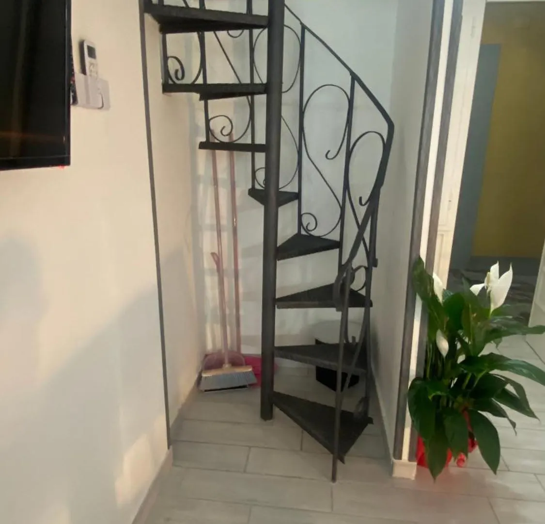 House Quartieri Sasymary Neapel Italien