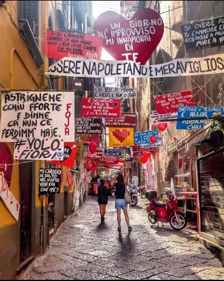 Casa Vacanza Mery &Sasy Napoli 0*,