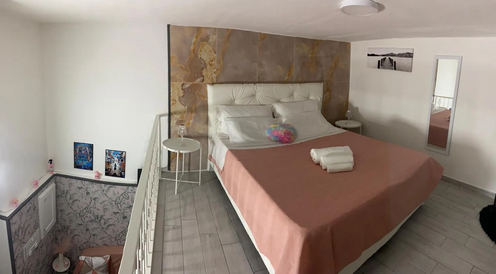 Casa Vacanza Mery &Sasy Napoli 0*,
