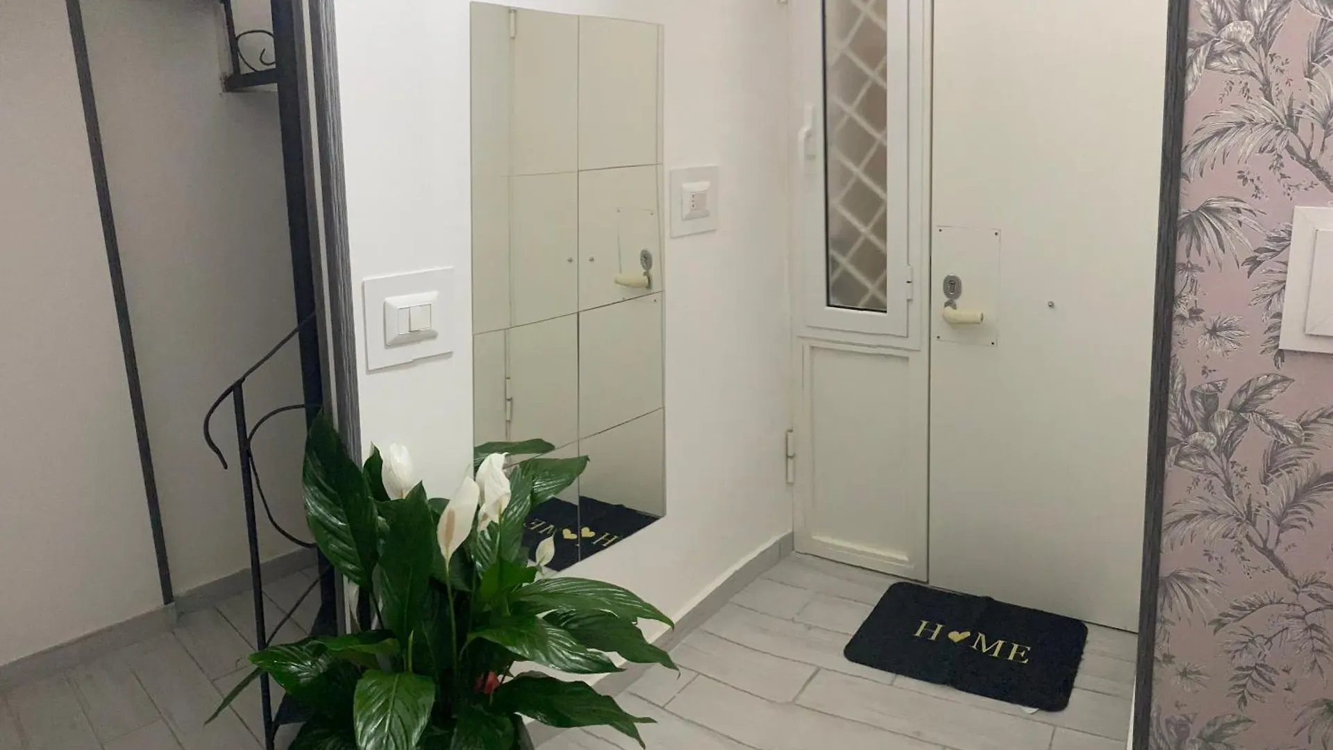 Appartamento Casa Vacanza Mery &Sasy Napoli Italia